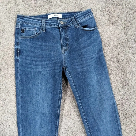 KanCan Dark Wash Mid Rise Skinny Jeans Size 7 - Picture 2 of 10